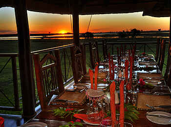 Chobe Savanna: Abendessen mit Sonnenuntergang Chobe Savanna: Abendessen mit Sonnenuntergang
