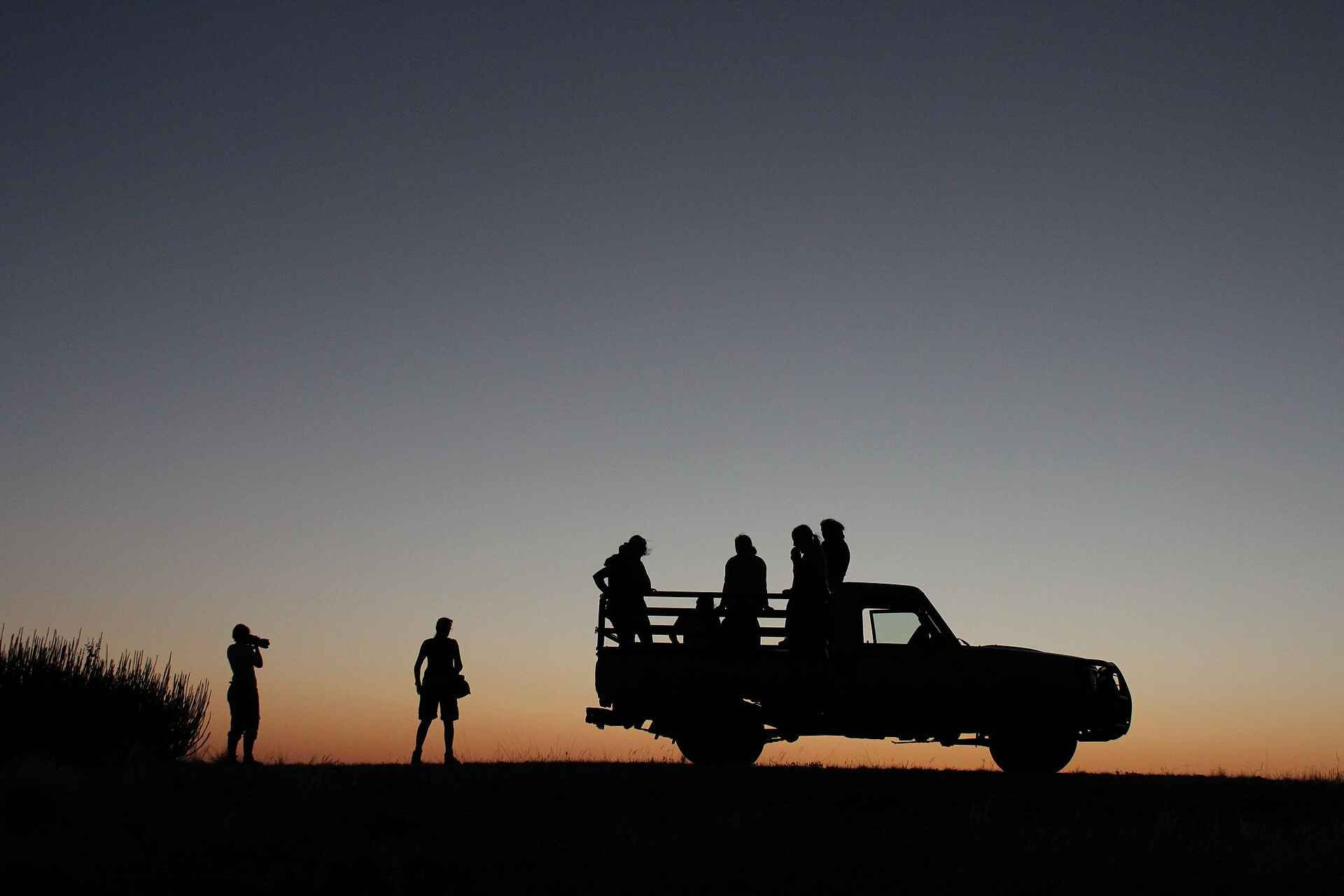 Etosha National Park, Okutala African Quest, Okutala Lodge, Xplorer Experience, Ausflug, Jeep, Safari, Sonnenuntergang, Afrikarma, Afrikarma Safaris, Afrikarma Safaris – Wildnis. Hautnah., afrikarma.de