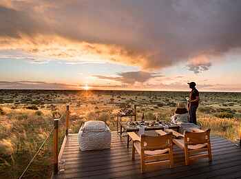 The Motse Tswalu: Blick in die weite Landschaft The Motse Tswalu: Blick in die weite Landschaft