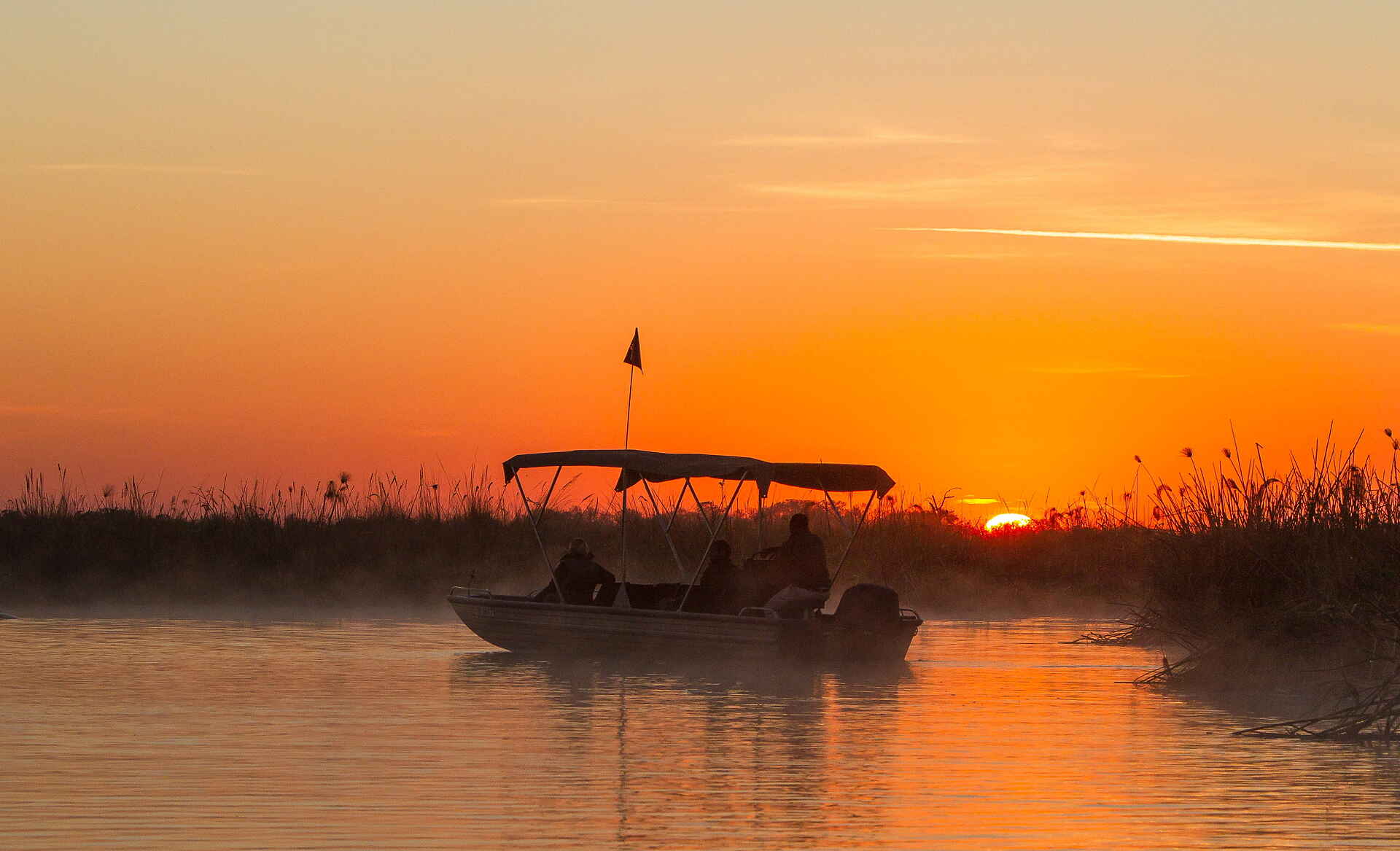 Kanana Camp: Bootstour bei Sonnenuntergang