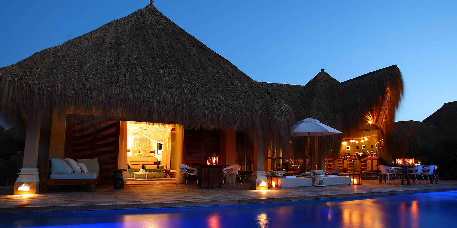 Azura Benguerra Island: Presidential Villa bei Nacht Azura Benguerra Island: Presidential Villa bei Nacht