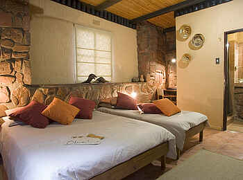 Okonjima Plains Camp: Gästegebäude Okonjima Plains Camp: Gästegebäude