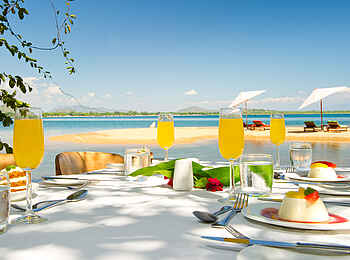 Pumulani Lodge: Dessert am Strand