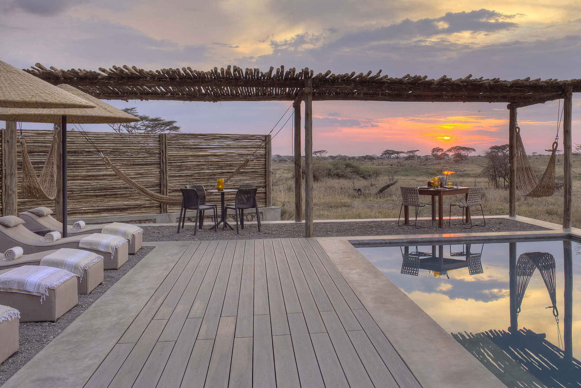 Namiri Plains Camp: Das Pooldeck