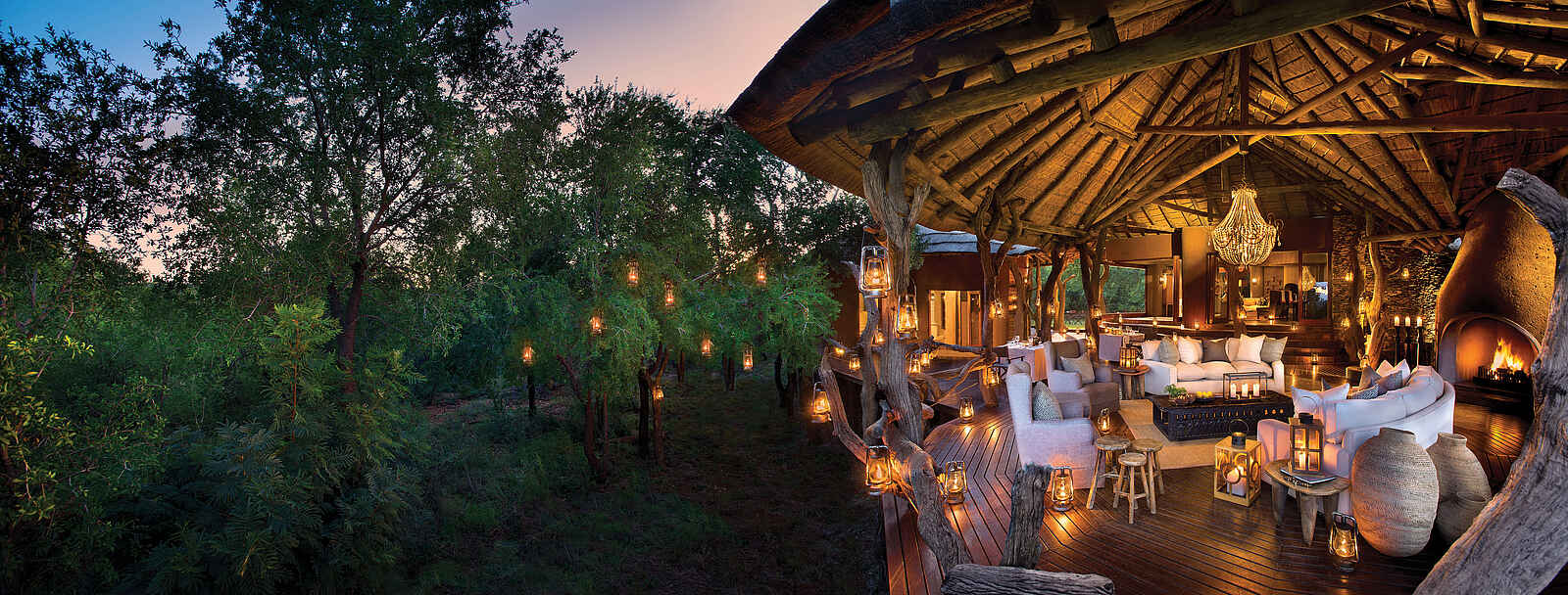 Madikwe Safari Lodge Lelapa: Halb offene Lounge Madikwe Safari Lodge Lelapa: Halb offene Lounge