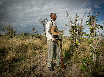Bushman Plains Camp: Walking Guide Bushman Plains Camp: Walking Guide