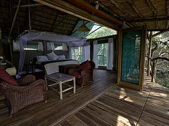 Mvuu Lodge: Blick ins Schlafzimmer Mvuu Lodge: Blick ins Schlafzimmer
