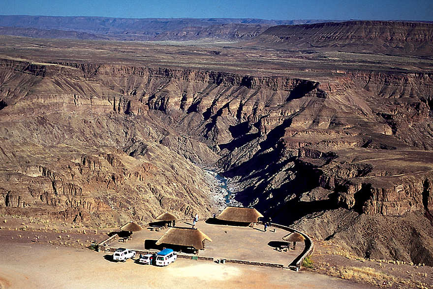 Canyon Lodge: Ausgangspunkt für Touren durch den Fish River Canyon Canyon Lodge: Ausgangspunkt für Touren durch den Fish River Canyon