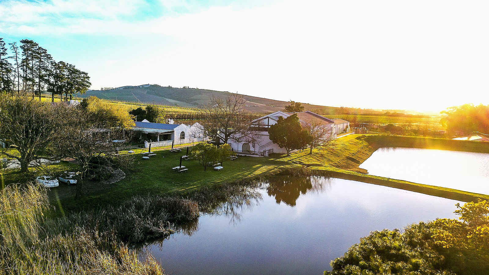 L'Avenir Country Lodge: Blick auf die Dämme L'Avenir Country Lodge: Blick auf die Dämme