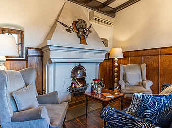 Boutique Hotel Heinitzburg: Am Kamin