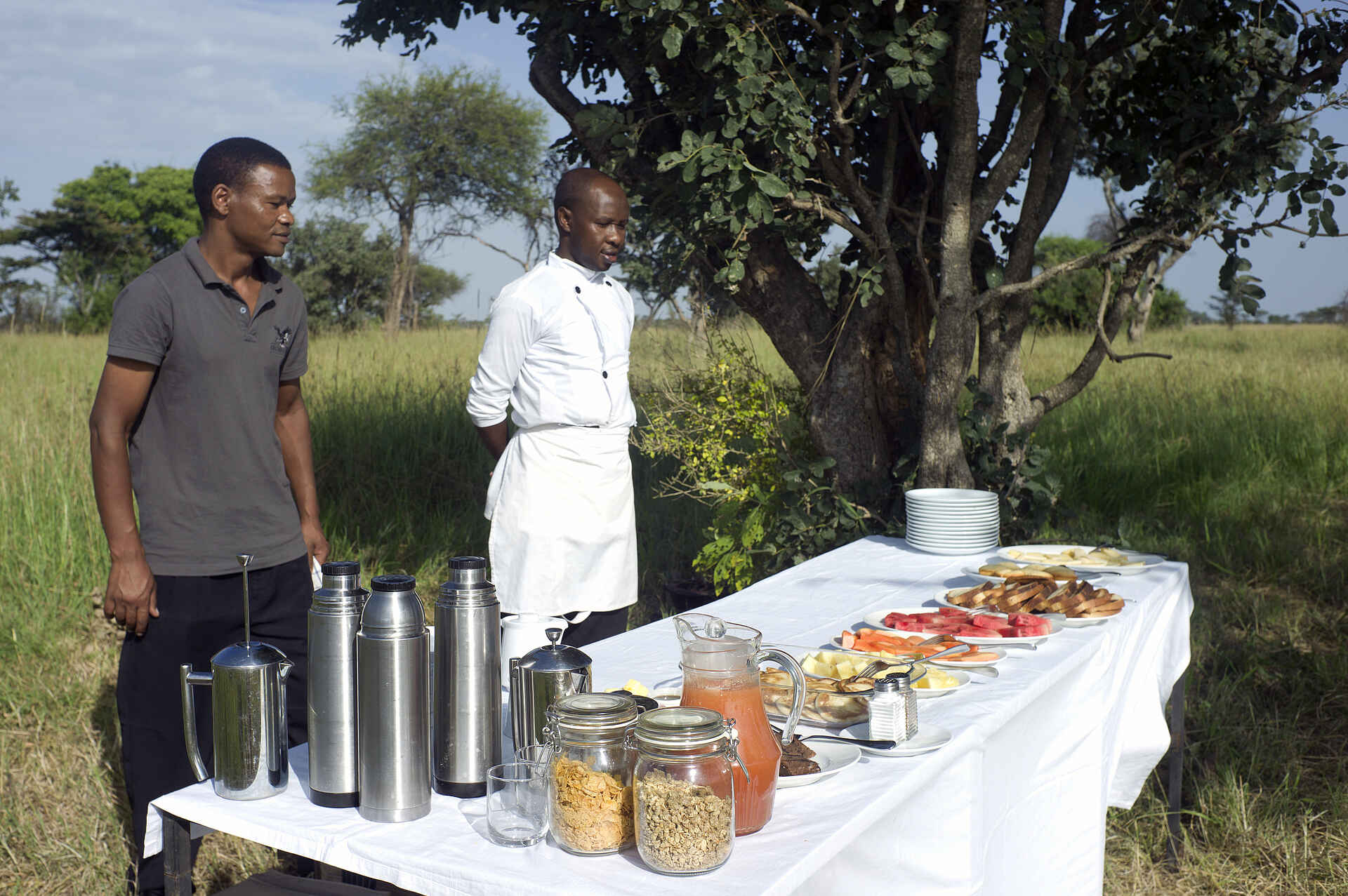 Grumeti Hills Camp, Serengeti, Tanganyika Expeditions, Bush Lunch, Lunch, Afrikarma, Afrikarma Safaris, Afrikarma Safaris - Wildnis. Hautnah., Afrikarma.de