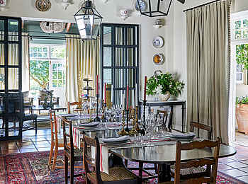 La Clé Lodge: Dining Room La Clé Lodge: Dining Room