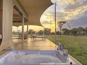 Roving Bushtops Camp: Whirlpool