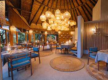 Thonga Beach Lodge: Restaurantbereich Thonga Beach Lodge: Restaurantbereich