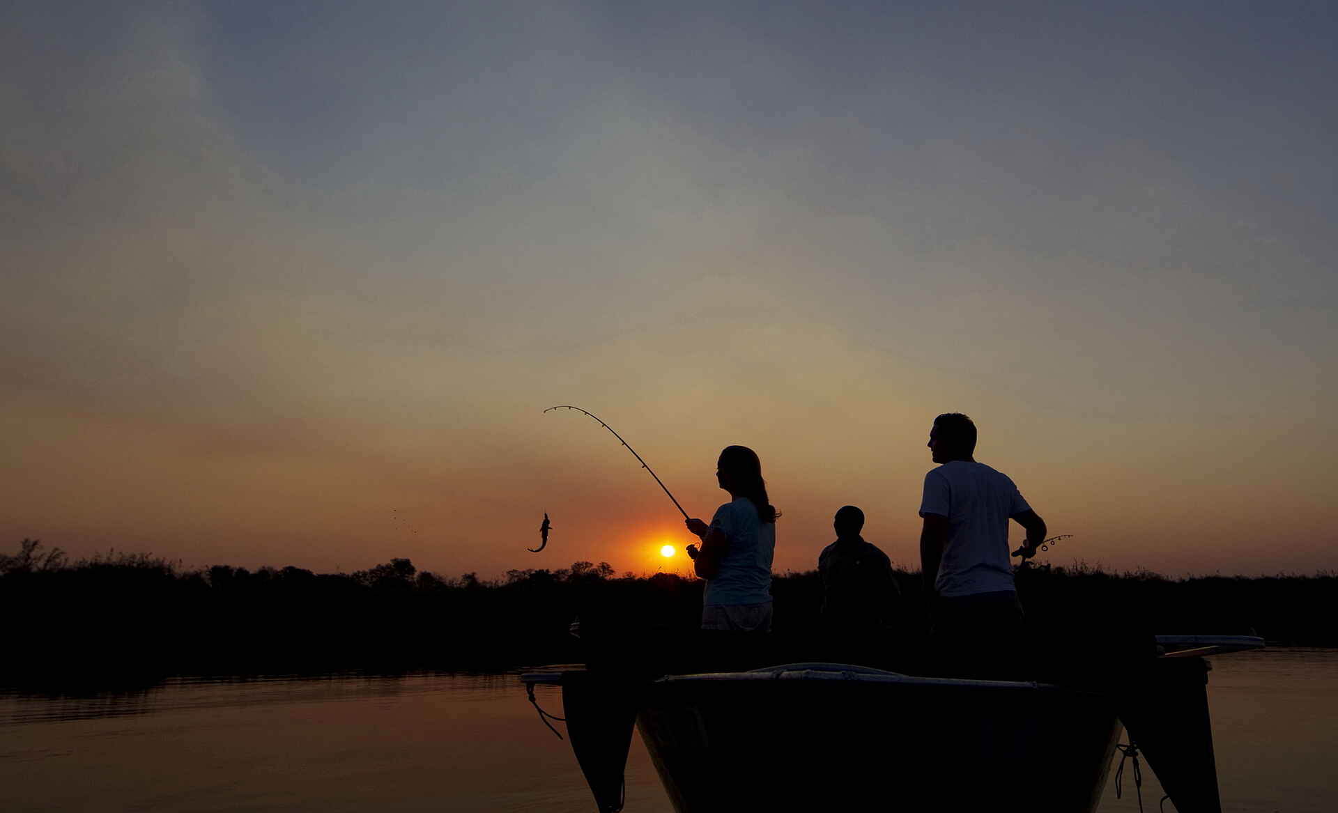 Botswana, Camp, Kanana, Kanana Camp, Okavango, Okavango Delta, Safari, Angeln, Bootsfahrt, Sonnenuntergang, Afrikarma, Afrikarma Safaris, Afrikarma Safaris - Wildnis. Hautnah, afrikarma.de, Abenteuer