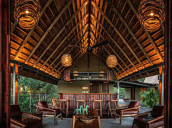 Chitabe Camp: Blick in die Bar