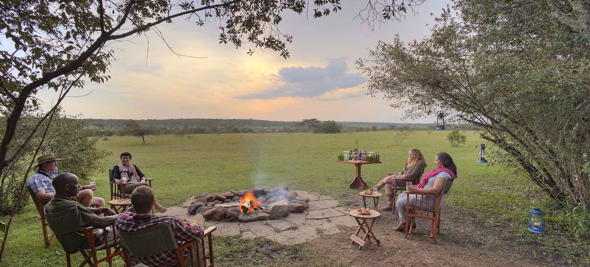 Encounter Mara Camp: Lagerfeuer