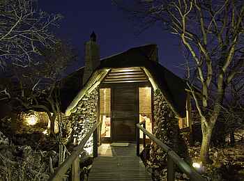 Little Ongava: Eingang zur Gästesuite Little Ongava: Eingang zur Gästesuite