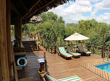 Tarangire Treetops: Pool-Deck