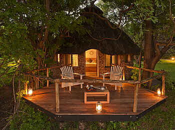 Kanyemba Lodge: Exterieur eines Chalets Kanyemba Lodge: Exterieur eines Chalets