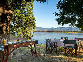 Mara River Camp: Frühstück Mara River Camp: Frühstück