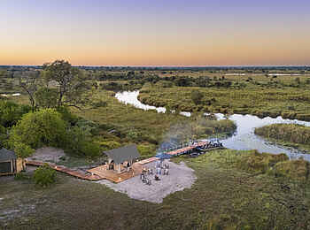 Monachira Camp: Blick auf den Bootsanleger Monachira Camp: Blick auf den Bootsanleger