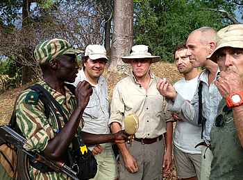 Mukambi Safari Lodge: Geführte Buschwanderung Mukambi Safari Lodge: Geführte Buschwanderung