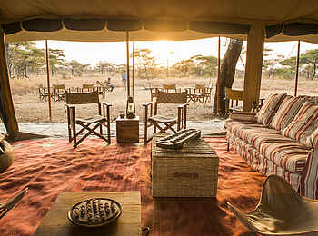 Serengeti Safari Camp: Blick aus der Lounge
