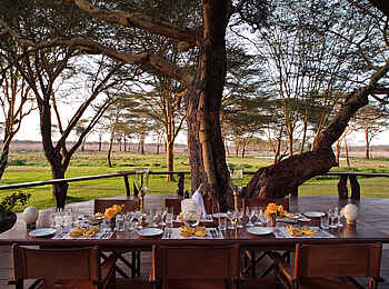 Sirikoi: Aussichtsdeck mit Essbereich