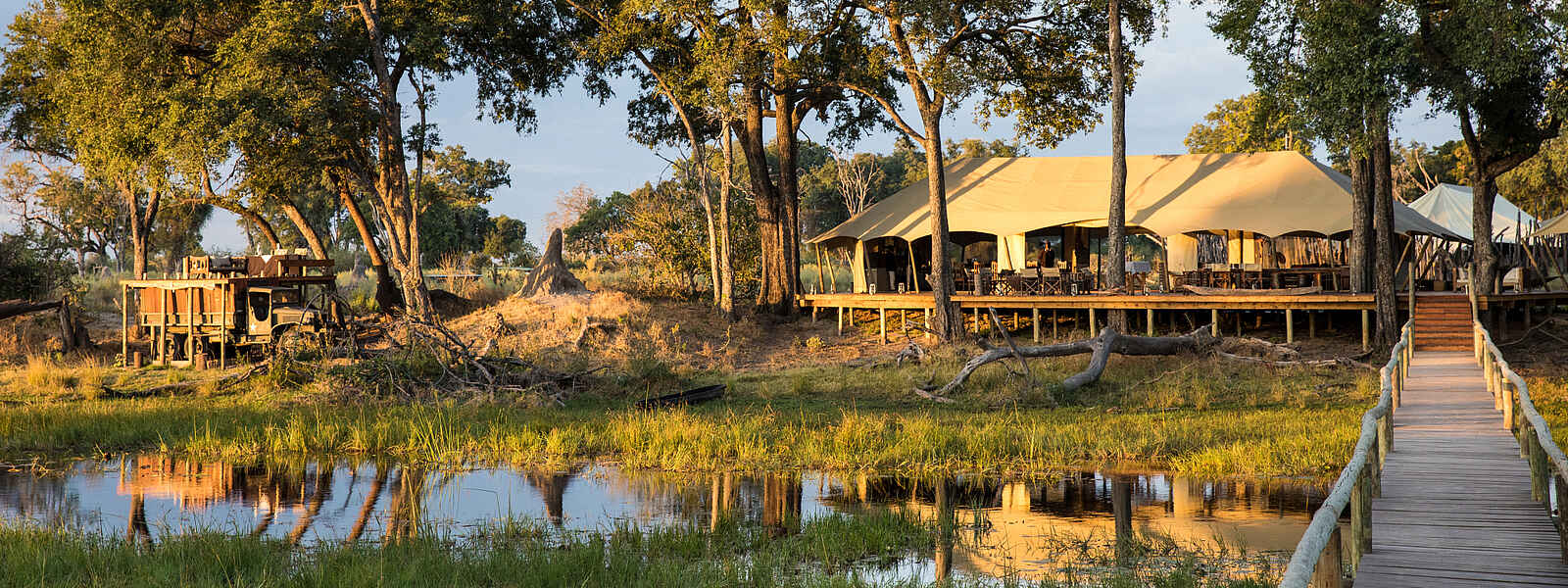 Duba Explorers Camp: Blick auf das Hauptgebäude Duba Explorers Camp: Blick auf das Hauptgebäude