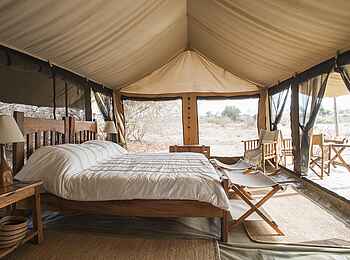 Kigelia Camp: Gästezelt mit Doppelbett Kigelia Camp: Gästezelt mit Doppelbett