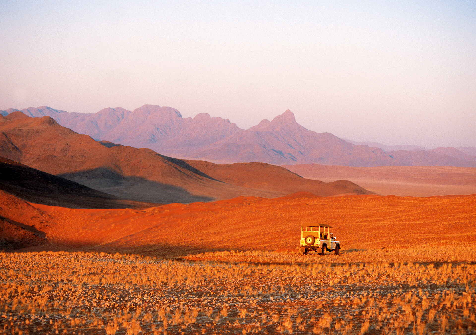 Aandster, Die Duine, Global Ecosphere Retreats, Gorrasis, J.A. Brückner, Nachhaltigkeit, Namib Rand Nature Reserve, Nubibberge, Sossusvlei, Stellarine, Wolwedans, Wolwedans Boulders Safari Camp, Wolwedans Dune Camp, Wolwedans Dunes Lodge, Wolwedans Private Camp, Albi Brückner
