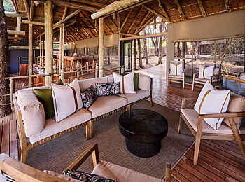 Savute Safari Lodge: Lounge Savute Safari Lodge: Lounge
