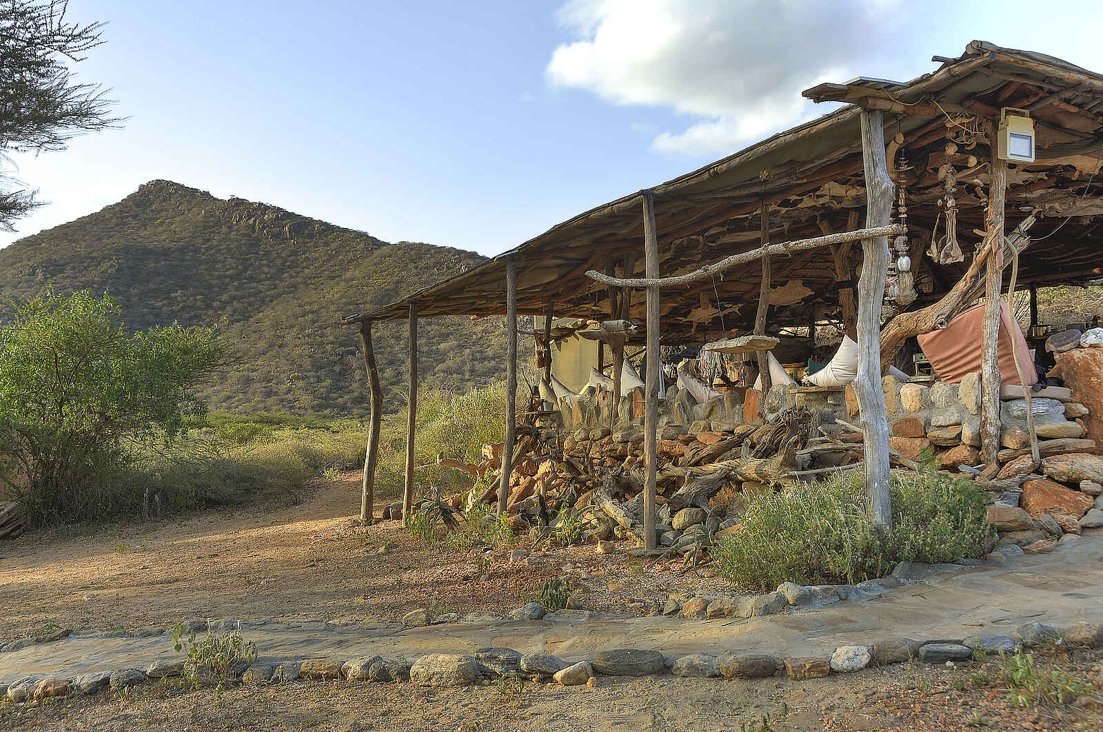 Koros Camp: Hauptgebäude Koros Camp: Hauptgebäude