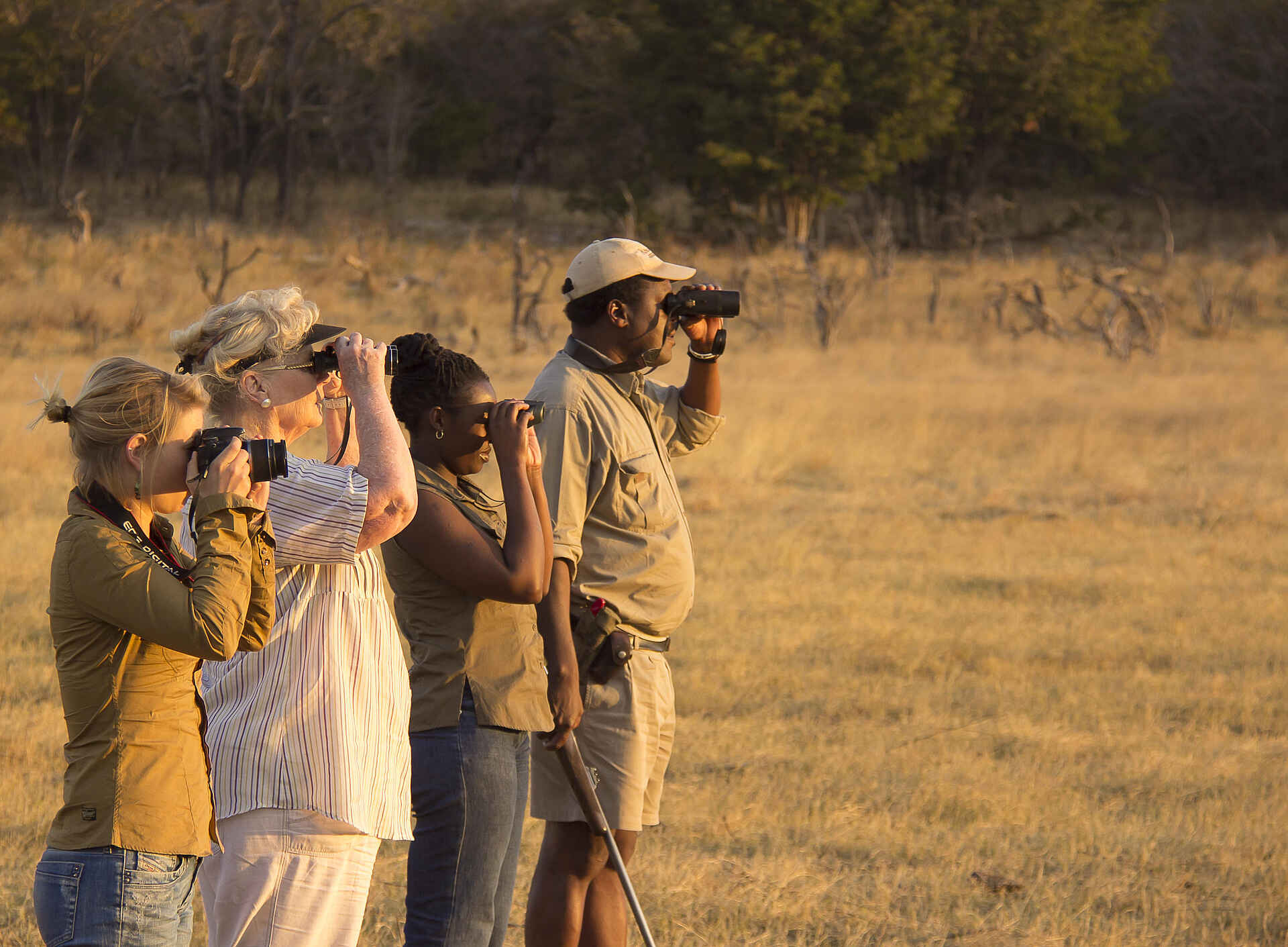 Ivory Lodge: Walking Safari