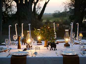 Macatoo Camp: Gedeckter Tisch