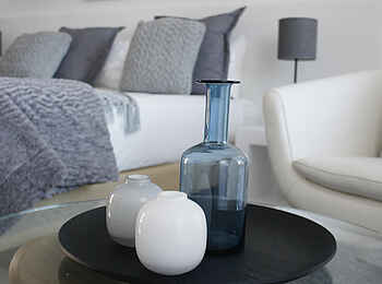 Swakopmund Luxury Suites: Deko STandard Grey