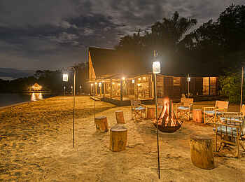 Mbali Mbali Mahale Lodge: Abendstimmung