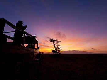 Ol Pejeta Bush Camp: Farbenzeichnung des Himmels über dem Mount Kenya Ol Pejeta Bush Camp: Farbenzeichnung des Himmels über dem Mount Kenya