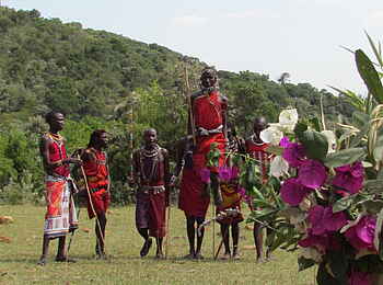 Saruni Mara Camp: Masai-Sprünge