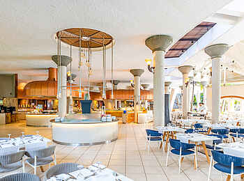 Victoria Beachcomber Resort and Spa: Frühstücksraum Victoria Beachcomber Resort and Spa: Frühstücksraum
