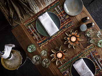 Xigera Safari Lodge: Dining Set Xigera Safari Lodge: Dining Set
