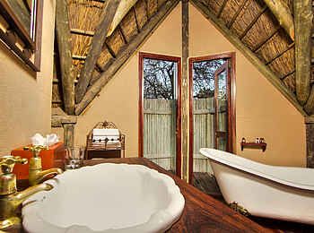 Deception Valley Lodge: Badezimmer