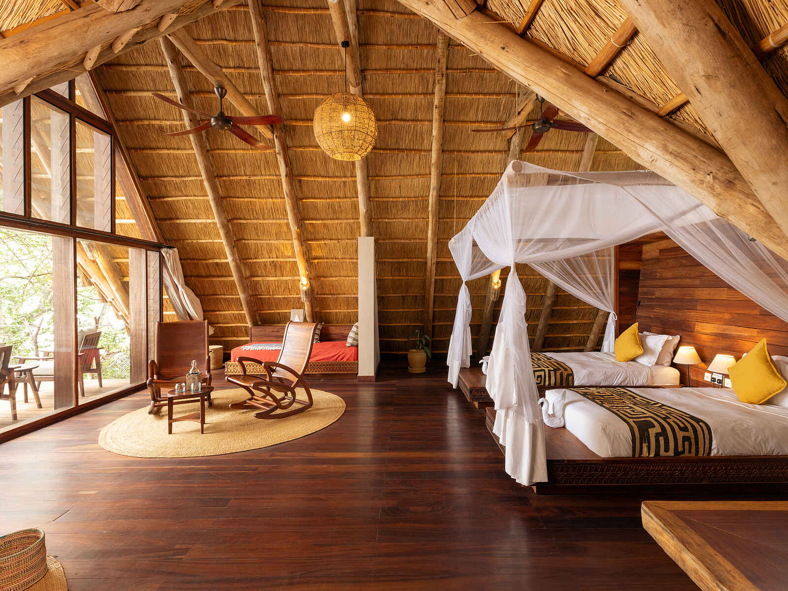 Nile Safari Lodge: Schlafzimmer der Deluxe Banda Nile Safari Lodge: Schlafzimmer der Deluxe Banda