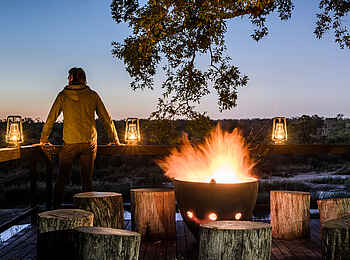 Singita Boulders Lodge: Sonnenuntergang in der Boma genießen
