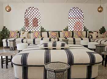 Victoria Falls Hotel: Sitzgruppen