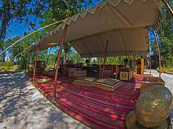 Selinda Explorers Camp: Sitzkissen Selinda Explorers Camp: Sitzkissen