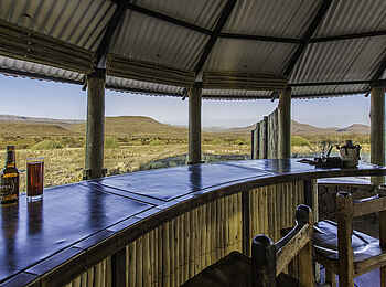 Etendeka Mountain Camp: Bar Etendeka Mountain Camp: Bar