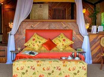 Islands of Siankaba: Chaletinterieur Islands of Siankaba: Chaletinterieur
