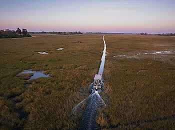 Little Vumbura: Bootsfahrt durch das Delta Little Vumbura: Bootsfahrt durch das Delta